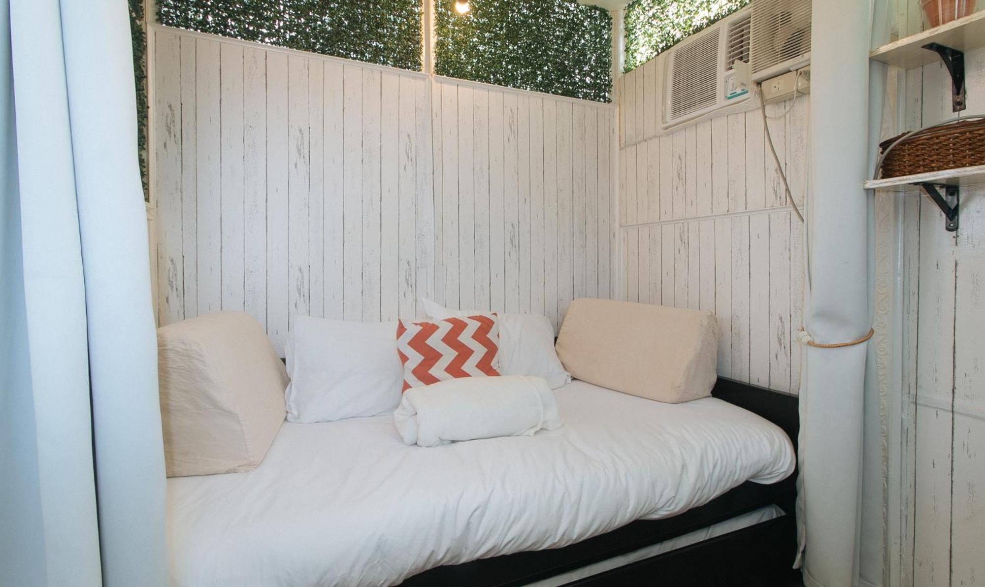 Nearest Hostel Pasay City By Reddoorz Eksteriør bilde